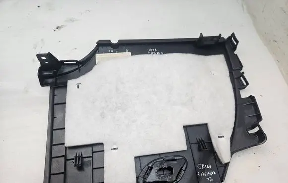 Jeep Grand Cherokee Other center console (tunnel) element C01352009BL 001138374