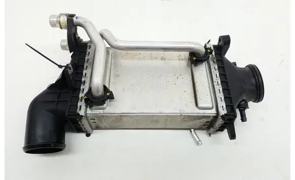 Mercedes-Benz C W205 Intercooler radiator A2740900414