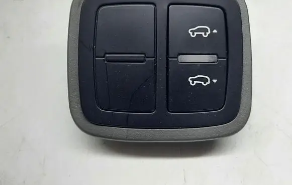 Porsche Macan (95B) Suspension ride height/mode switch 95B959511B