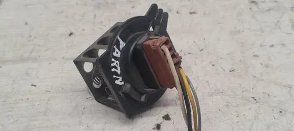 Peugeot Partner Heater blower motor/fan resistor F3017