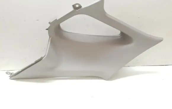 Mazda 626 Rear/tail light trim molding GE4T68250