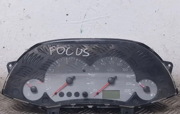 Ford Focus Speedometer (instrument cluster) 98AP10841BC