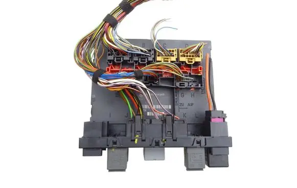 Audi TT TTS Mk2 Central body control module 8P0907279N