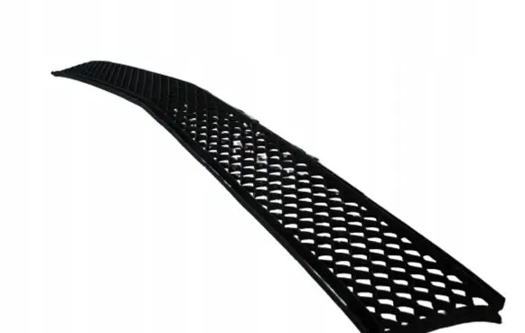 Mercedes-Benz E W213 Front bumper lower grill A2138850622