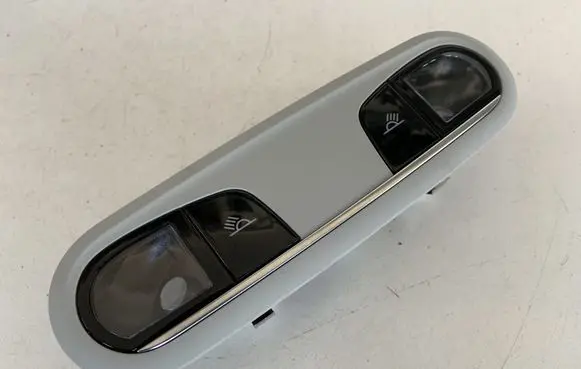 Audi A6 S6 C7 4G Rear seat light 4G0947111A