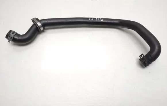 Mercedes-Benz E W211 Engine coolant pipe/hose A2118302515