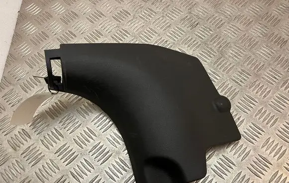 Hyundai Kona I Foot area side trim 85824K4000