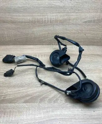 Audi A6 S6 C6 4F Horn signal 703881165 4F0971073