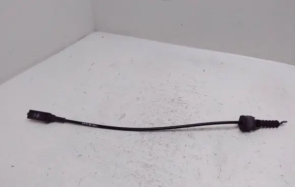 Volvo S80 Front door cable line 9203891A