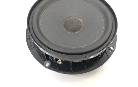Skoda Fabia Mk3 (NJ) Front door speaker