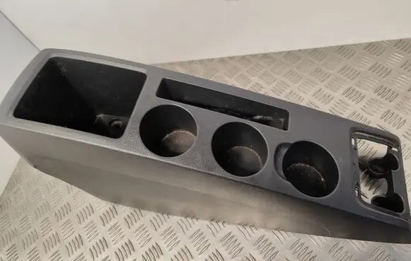 Toyota Corolla Verso AR10 Center console 589110F010