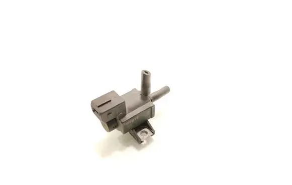 Toyota Avensis T270 Vacuum valve 25860-0R010