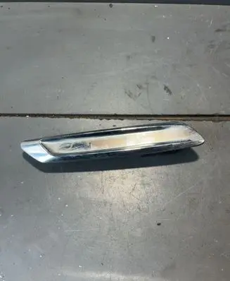 BMW 5 F10 F11 Fender trim (molding) 7336645 18801310