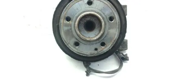 Mercedes-Benz Vito Viano W447 Rear wheel hub A4473570006