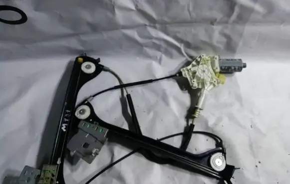 Front door window regulator motor