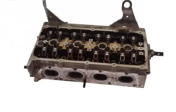 Volkswagen Touran I Engine head 03C103358AB