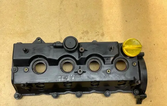 Rocker cam cover