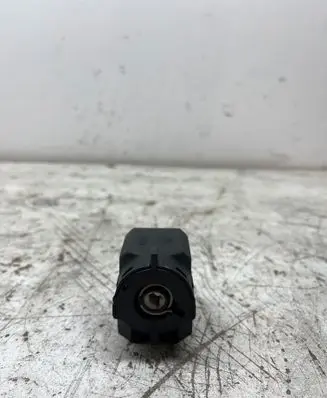 BMW X3 E83 Ignition lock contact 6901961