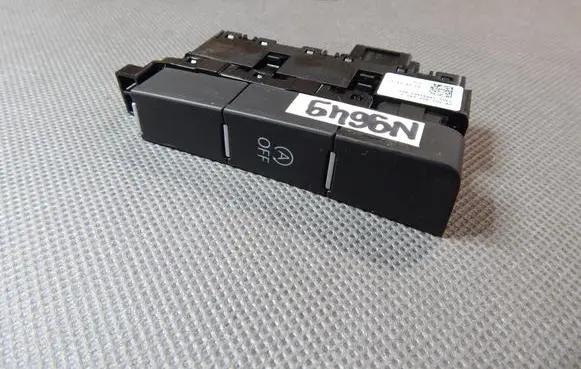 Traction control (ASR) switch