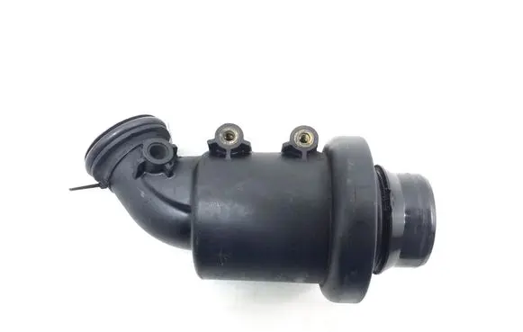 Mercedes-Benz E W212 Intercooler hose/pipe A6511400087