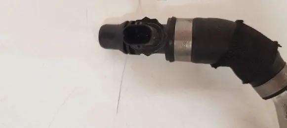 BMW 5 F10 F11 Engine coolant pipe/hose 7827842 19806610 8518197