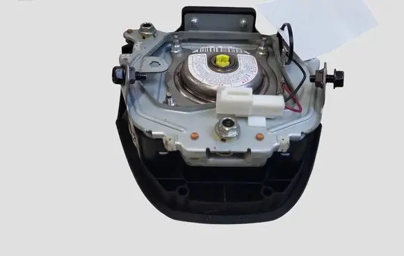 Mazda 3 II Steering wheel airbag