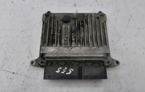 Mercedes-Benz E W211 Engine control unit/module A6461501334 28139563