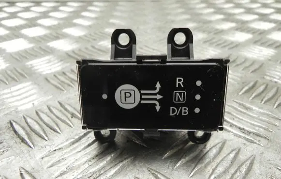Nissan Leaf II (ZE1) Gear shift selector indicator A0111 L161
