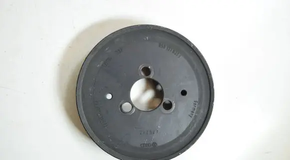 Audi A6 S6 C6 4F Water pump pulley 059121031J