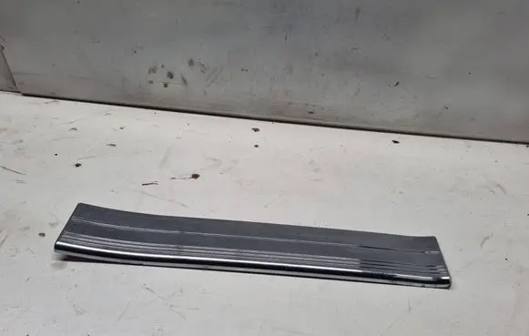 Mercedes-Benz CLS C219 Rear sill trim cover A2196800435