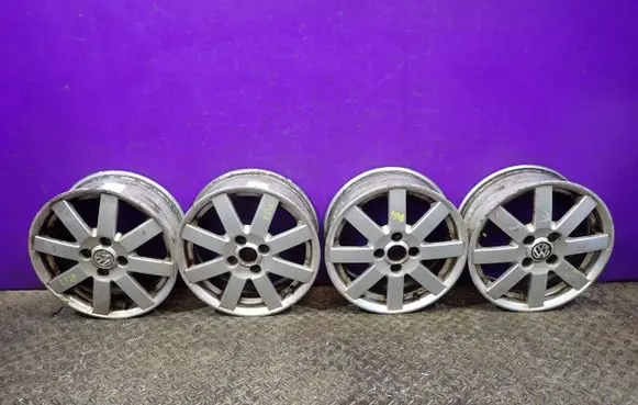 Volkswagen Polo III 6N 6N2 6NF R15 alloy rim 