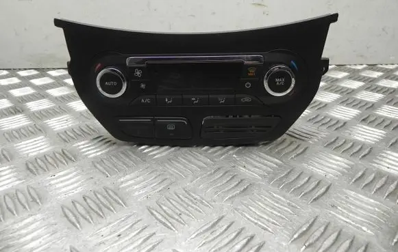 Ford C-MAX II Climate control unit DM5T18C612AH