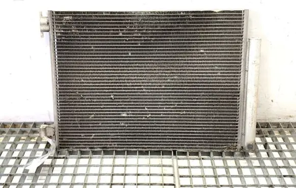 Renault Clio IV Coolant radiator 921006843R