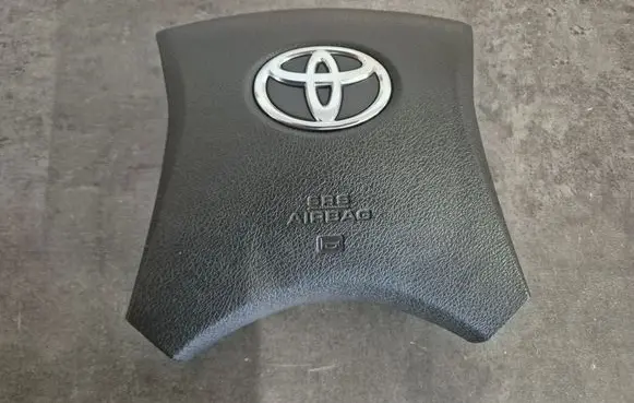 Toyota Hilux (AN10, AN20, AN30) Steering wheel airbag
