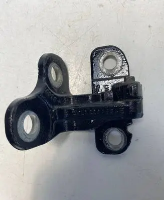 Land Rover Range Rover Velar Rear door lower hinge CPLA228A65AE LR073596 CPLA-228A65-AE