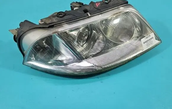 Volkswagen PASSAT B5.5 Headlight/headlamp IMPRK1533070
