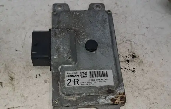 Nissan Qashqai Gearbox control unit/module EMU10010N EMU10010NM11920