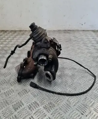 Volkswagen PASSAT B7 Turbo 03L253016T