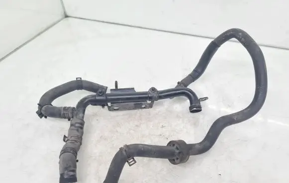 Volkswagen PASSAT B6 Engine coolant pipe/hose 06D121521C 06F121056C 1K0122109AL