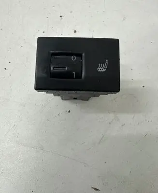 Volkswagen Touareg I Seat heating switch 7L6963563B 7L6963569C