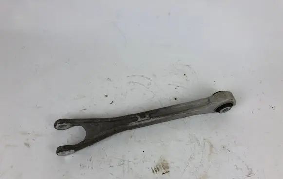 Maserati Levante Rear upper control arm/wishbone 0670002808