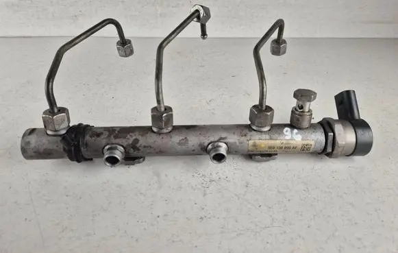 Fuel main line pipe