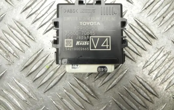 Toyota Avensis T270 Other control units/modules 8996020200