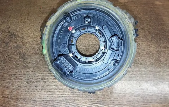 Audi A6 S6 C6 4F Airbag slip ring squib (SRS ring) 4E0953541A