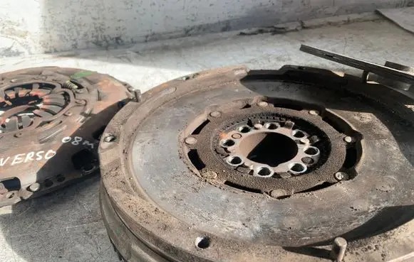 Toyota Corolla Verso AR10 Clutch set kit
