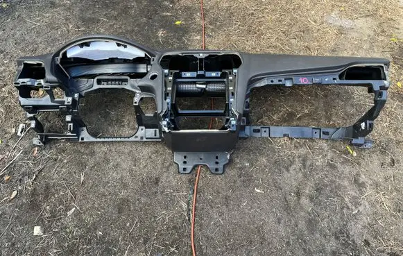 Ford Mondeo MK V Dashboard braknumeruczci