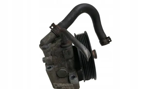 Ford Mondeo MK IV Power steering pump AG913A696CA