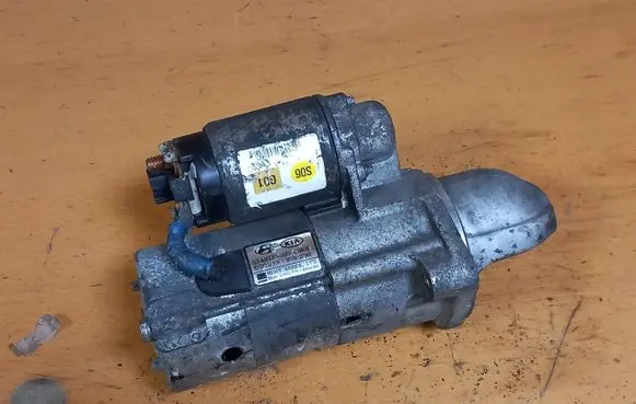 Hyundai ix35 Starter motor 361002F000
