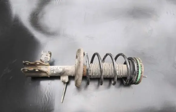 Peugeot 508 Front shock absorber with coil spring 9676832380
