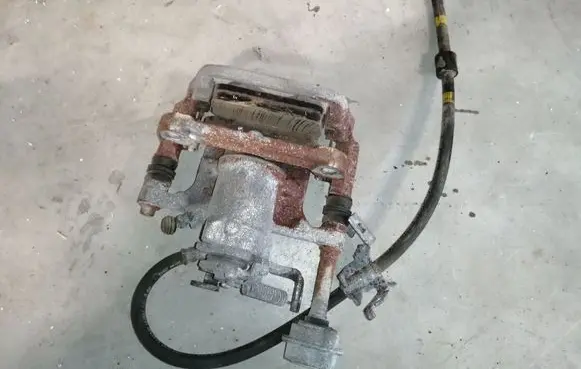 Opel Cascada Rear brake caliper 13407141